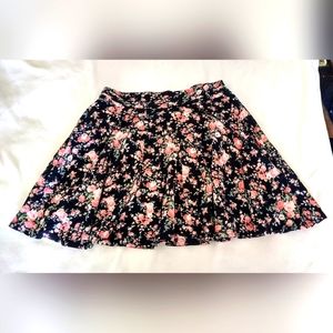 Women's Skirt